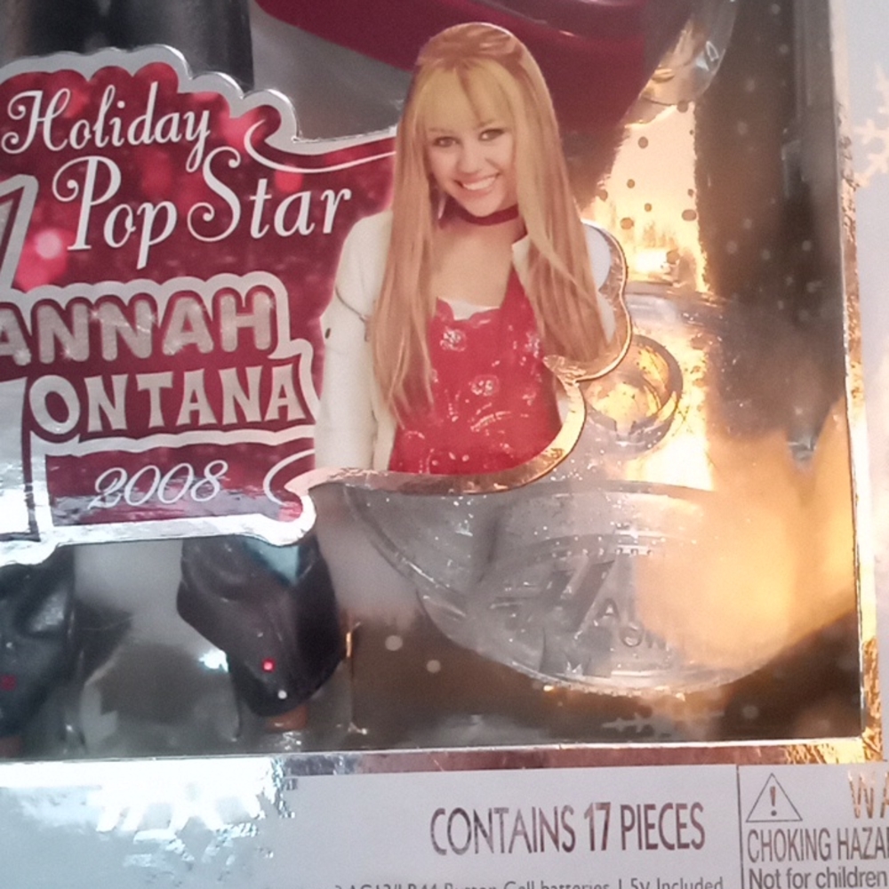 Hannah Montana 2008 Holiday Pop Star ⭐✨⭐ - Picture 8 of 12